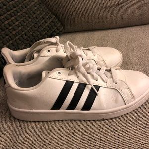 Adidas cloud tennis shoes
